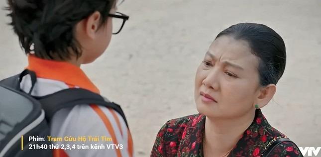 Sạn to trong Trạm cứu hộ trái tim-2