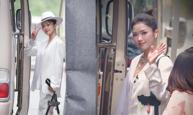 Thời trang của Suni Hạ Linh tại Đạp Gió 2024