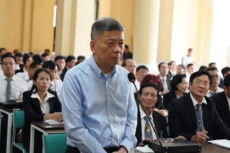 Bà Trương Mỹ Lan vận chuyển qua biên giới hơn 106 ngàn tỷ đồng-2