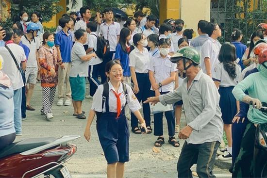 Gợi ý đáp án đề tiếng Anh thi vào lớp 10 năm 2024 ở TP.HCM
