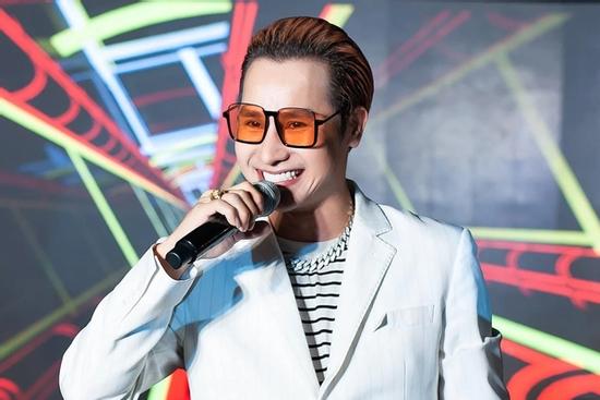 Ca sĩ Chu Bin vừa bị bắt là ai?