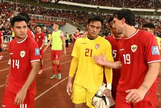 Thua tan tác, HLV Indonesia lắc đầu: 'Tôi cũng bối rối không biết phải nói gì'