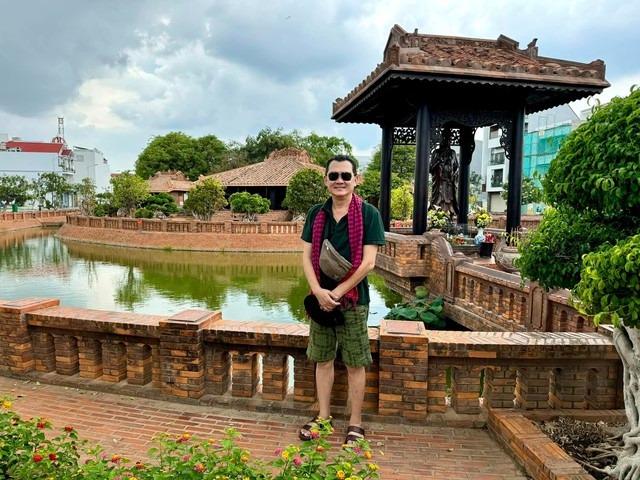 Nam NSƯT U60 không cưới vợ sinh con, được nhiều sao Vbiz nể trọng vẫn giản dị, một lòng hướng Phật-5