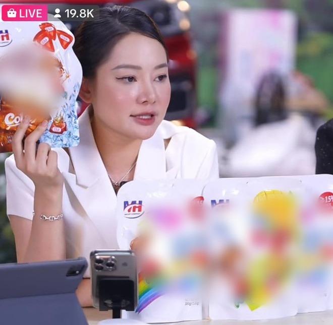 Võ Hà Linh bất ngờ tuyên bố 1 điều về phiên live 40 tiếng của Quyền Leo Daily-2