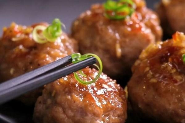 Ngâm tỏi nhớ làm thêm bước này để tỏi trắng giòn-2