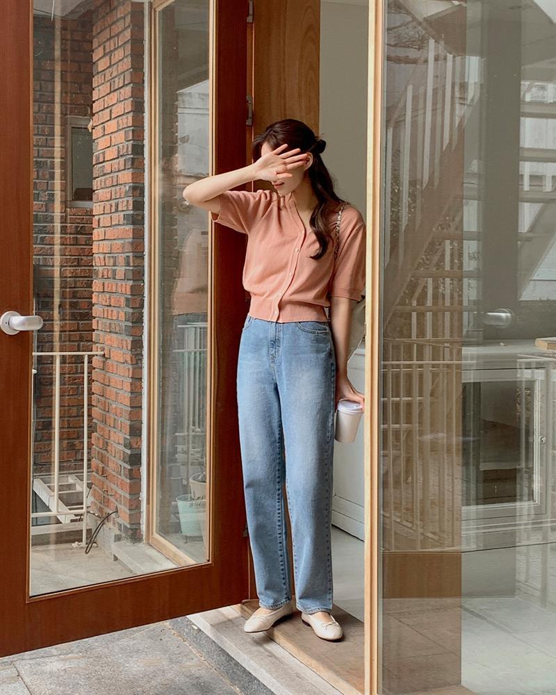 4 cách mặc quần ống rộng tôn dáng tối ưu cho người có chiều cao khiêm tốn-1