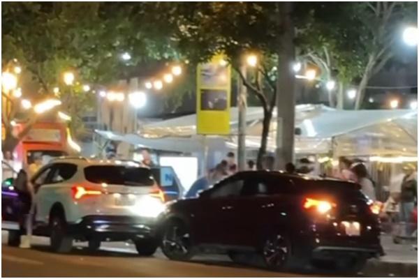 Hành vi ngông cuồng của cô gái lái ô tô tông xế hộp đối phương ở Đắk Lắk-3