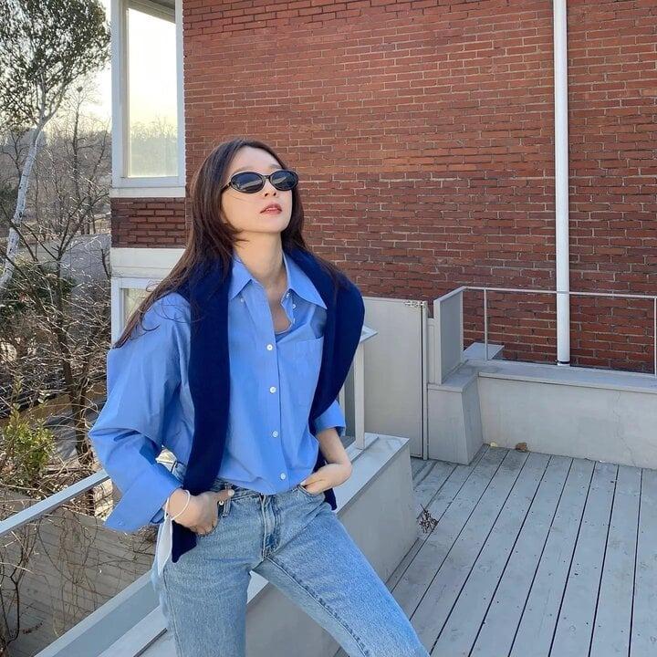 Những món đồ giúp chị em tuổi 30 trẻ trung mà không bị sến-4