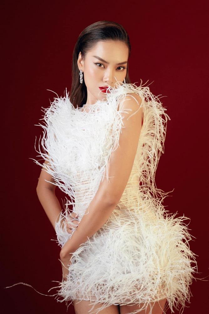 Những nàng hậu có sắc lẫn hương: Vừa đẹp lại giỏi, tự tin ngồi vững ở vị trí CEO khiến nhiều fan sắc đẹp mê mệt-10