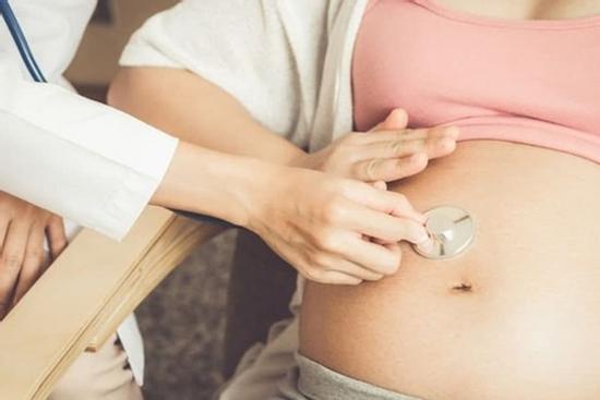 Biết nhân tình của chồng có thai, vợ bình tĩnh làm 1 việc khiến ai cũng nể, giúp chồng 'thoát bẫy'