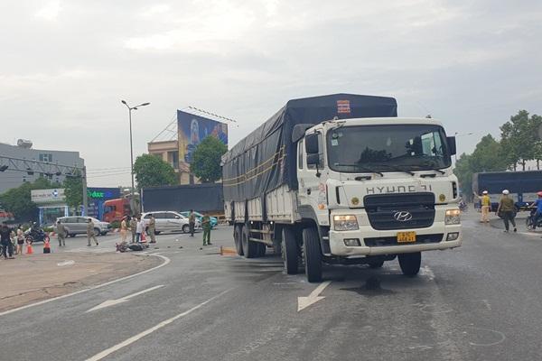 Tai nạn liên hoàn, 3 người tử vong tại chỗ ở Hà Tĩnh-3