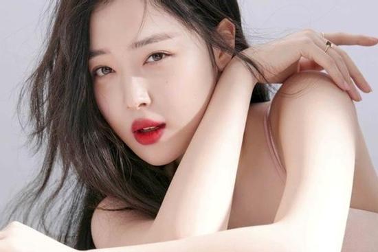 Hôm nay, thứ 7 ngày 8/6/2024, 3 con giáp đỏ cả tình lẫn tiền, vạn sự 'nước chảy mây trôi'