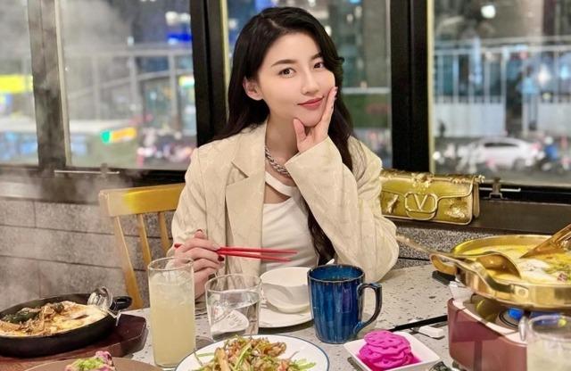 Giảm 45 kg nhờ quy tắc ăn 211 và gợi ý 4 đĩa ăn mẫu dễ áp dụng-2