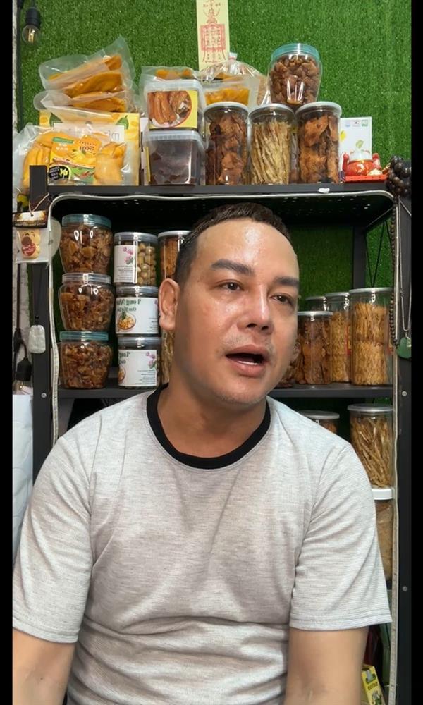 Nam diễn viên Việt U50 không vợ con, vất vả mưu sinh, 13 năm chăm cha nằm một chỗ-6