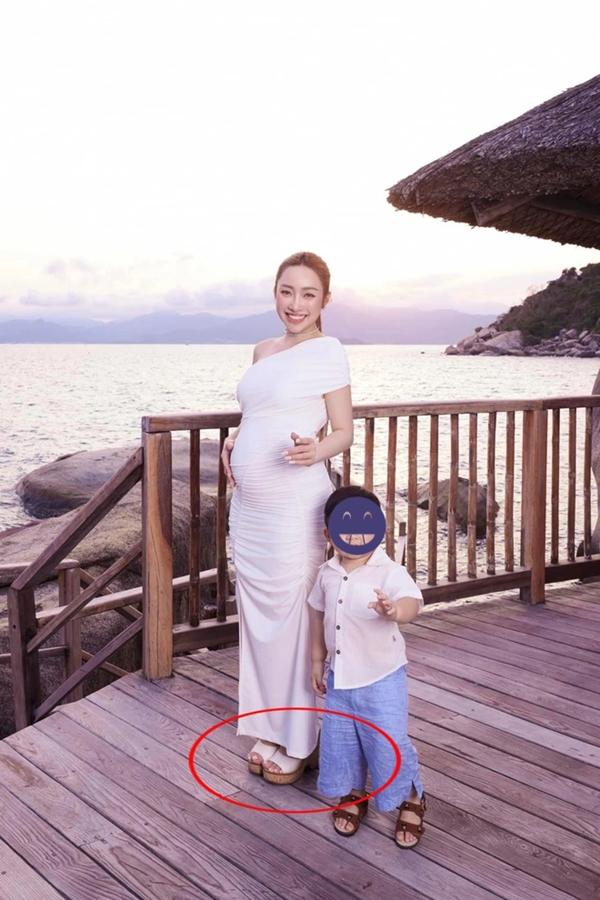 Bà xã Chi Bảo gây lo lắng vì hành động gây nguy hiểm khi mang thai ở tháng thứ 6-2
