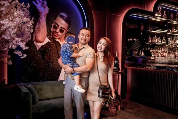 Bà xã Chi Bảo gây lo lắng vì hành động gây nguy hiểm khi mang thai ở tháng thứ 6-8