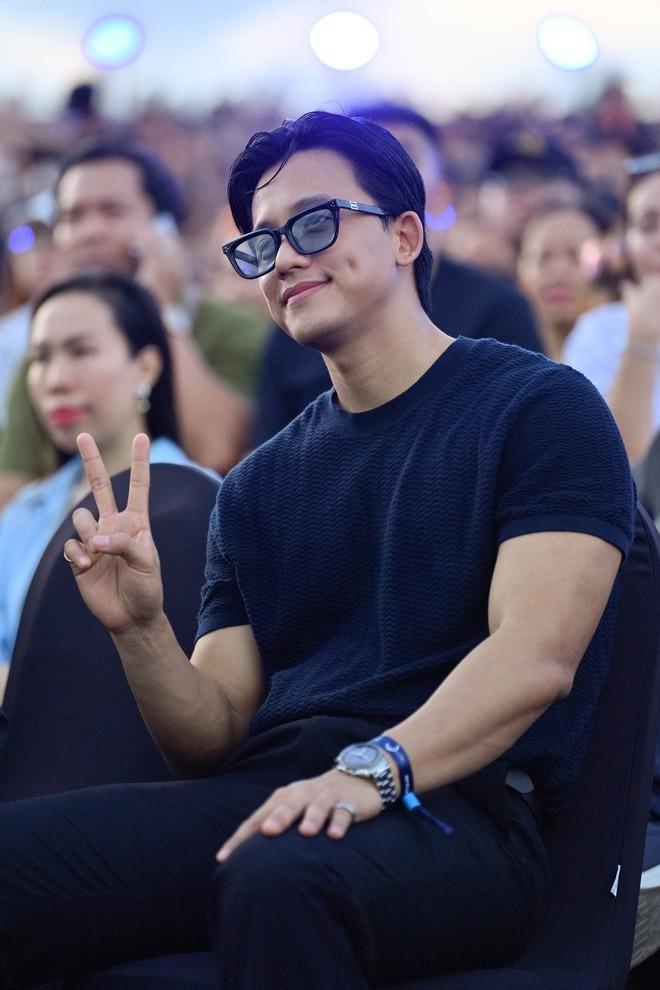 Mai Tài Phến: Mình thích chị Tâm thì mình share thôi-2