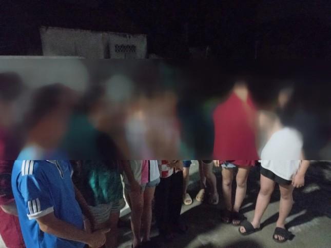 Xác minh thông tin nữ sinh 14 tuổi bị ép hút thuốc, hành hung, lột đồ-2