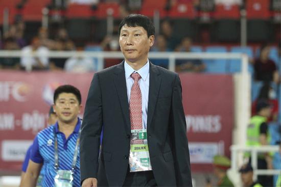 Tuyển Việt Nam: HLV Kim Sang Sik dùng chiêu gì để thắng Iraq?