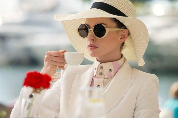 Kiểu mũ giúp phái đẹp lên đồ sành điệu-1