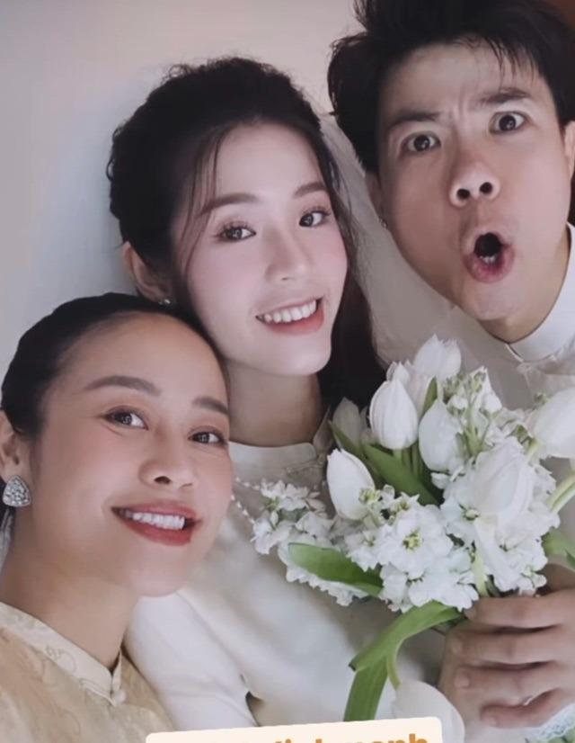 Sao nam Vbiz ngỡ ngàng vì món quà từ tập thể người yêu cũ sau 1 tuần kết hôn-2