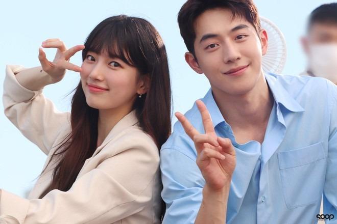 Hot: Tóm dính Nam Joo Hyuk dùng kỳ nghỉ quân đội để hẹn hò với Suzy?-9