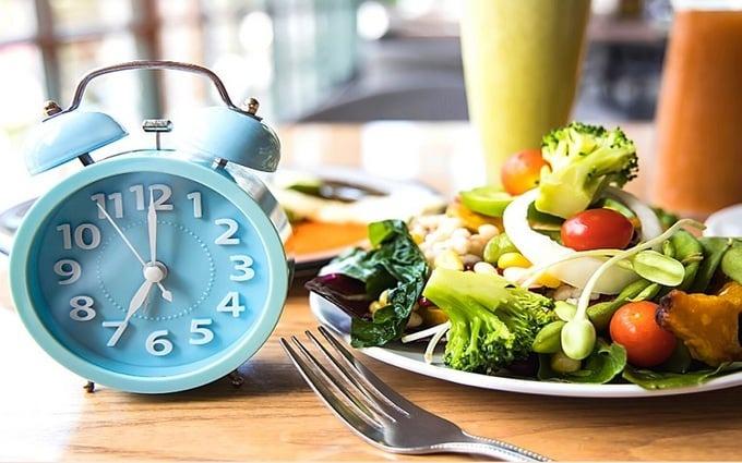 Áp dụng chế độ ăn kiêng 5:2 giảm gần 1kg mỗi tuần-1