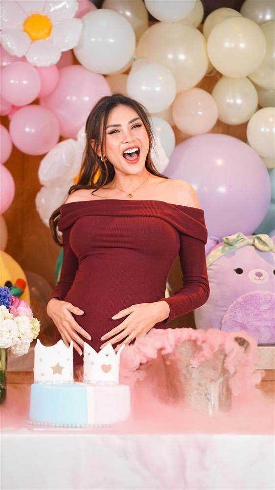 Võ Hoàng Yến khoe visual thuở mới ngấp nghé vào nghề, so với hiện tại khác một trời một vực-8