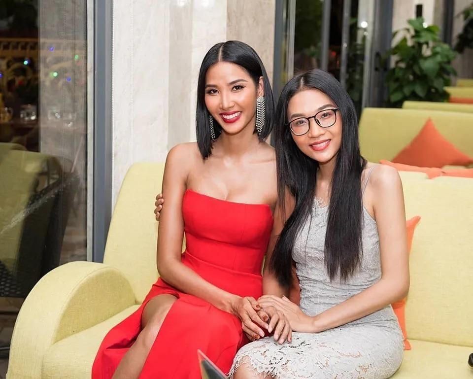 Những cặp chị em nổi tiếng Vbiz quê Thanh Hóa: Hoàng Thùy - Hoàng Linh chinh chiến trên cuộc thi sắc đẹp, Thiều Bảo Trang - Thiều Bảo Trâm cùng có đời tư ồn ào-4