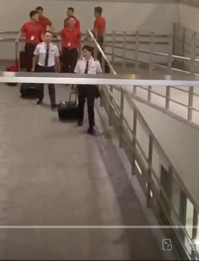 Trào lưu săn phi công đang khiến giới trẻ phát cuồng: Làm sao để không ảnh hưởng đến công việc của người khác?-9