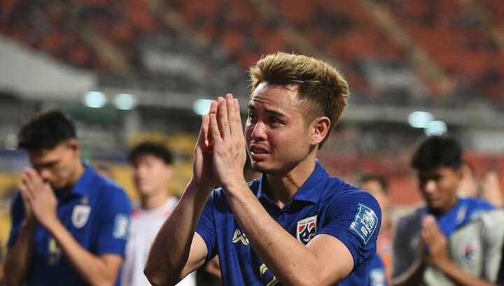 Thái Lan bị loại, Madam Pang bật khóc: Xin lỗi, chúng tôi chỉ thiếu 1 bàn-2