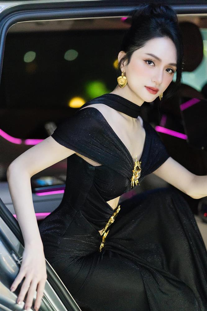 Gu mặc gợi cảm của Hoa hậu thị phi bậc nhất Vbiz Hương Giang: Tiết lộ bí quyết giữ dáng nhịn ăn gián đoạn-5