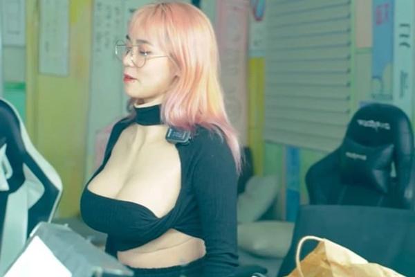 Né drama siêu mượt, MisThy lập tức có hành động với hot TikToker nào đó-4