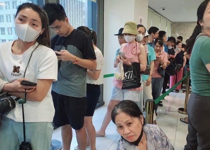 Người dân than ngày càng khó mua vàng-3