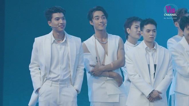 Một đàn anh Vbiz công khai chê chồng Diệu Nhi: Anh Tú có gì đâu?-3