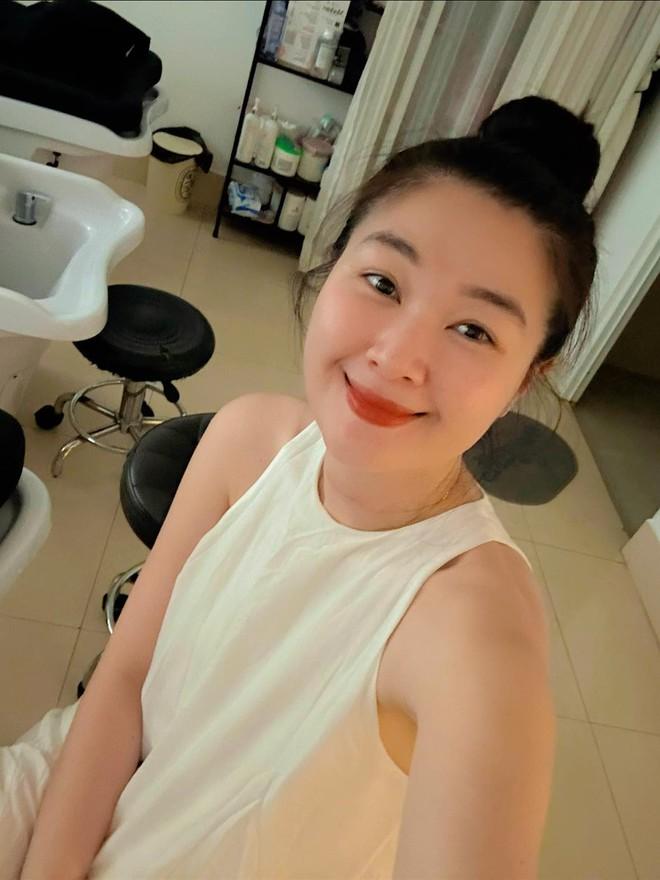 Huy Khánh bị soi dấu hiệu rạn nứt hôn nhân lần 2, vợ về Việt Nam nhưng né chạm mặt-2