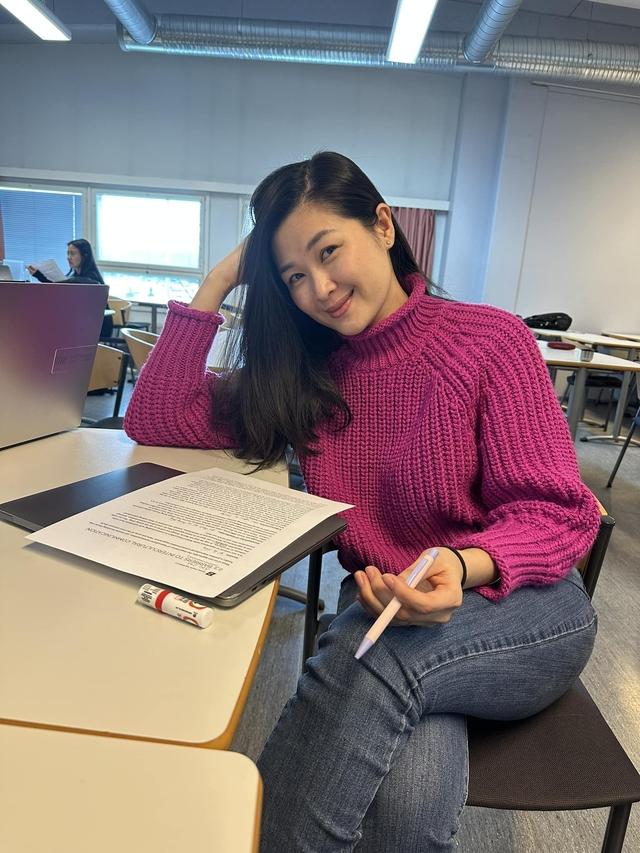 Huy Khánh bị soi dấu hiệu rạn nứt hôn nhân lần 2, vợ về Việt Nam nhưng né chạm mặt-5