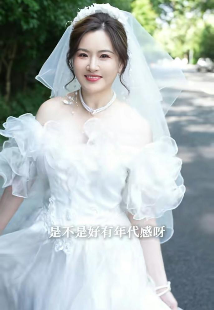 Trương Văn Từ tự làm cô dâu sau nhiều lần đổ vỡ