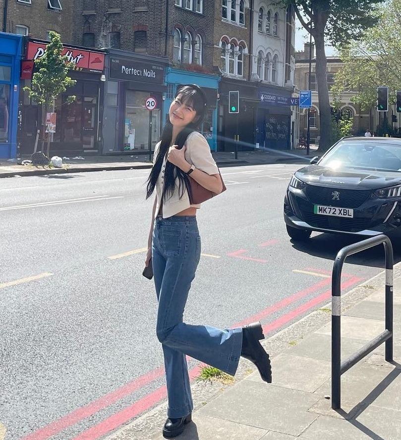 Yoona và Suzy thăng hạng phong cách nhờ 4 cách diện đồ đơn giản-3