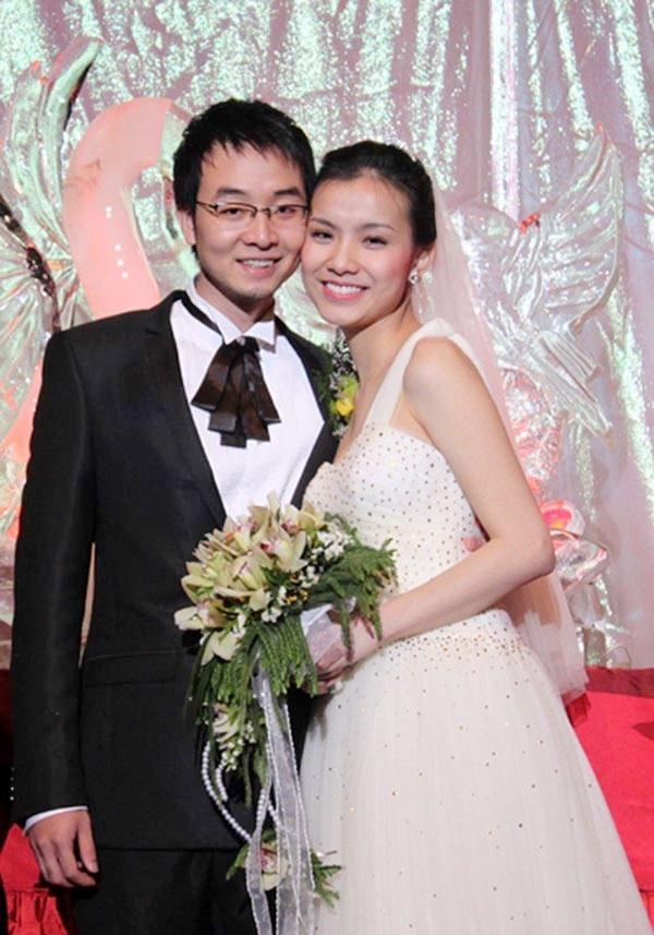 Nàng hậu bí ẩn nhất Vbiz, nhan sắc sau 16 năm đăng quang gây tò mò?-6