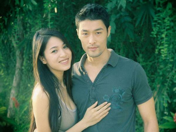 Bóng hồng bên cạnh Johnny Trí Nguyễn hơn 12 năm vẫn không màng danh phận, cuộc sống bình yên ở nhà lá 1.800m2 cùng bạn trai-6