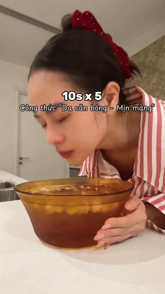 1,2 triệu người xem gái xinh úp mặt vào bát nước đá: Tip làm đẹp 0 đồng nhưng hiệu quả cực kỳ-1