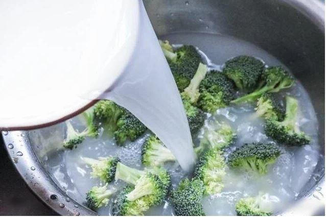 Sai lầm khiến rau củ càng rửa càng bẩn, mất chất dinh dưỡng-2