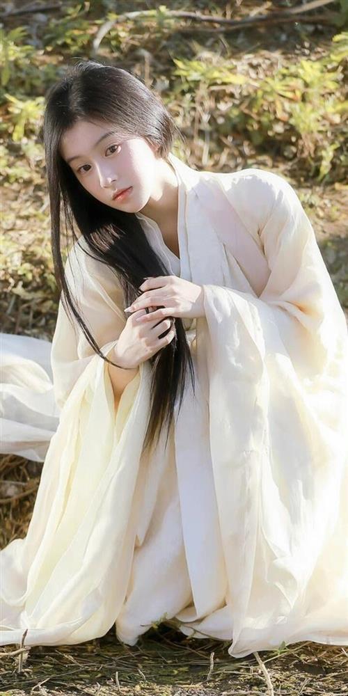 Nhan sắc nữ thần thế hệ mới đóng Hoàng Dung trong phim Thế Giới Võ Hiệp Kim Dung-8
