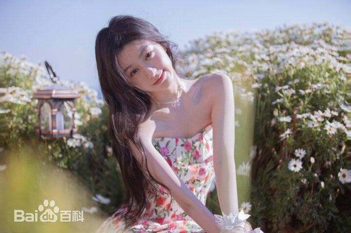 Nhan sắc nữ thần thế hệ mới đóng Hoàng Dung trong phim Thế Giới Võ Hiệp Kim Dung-10