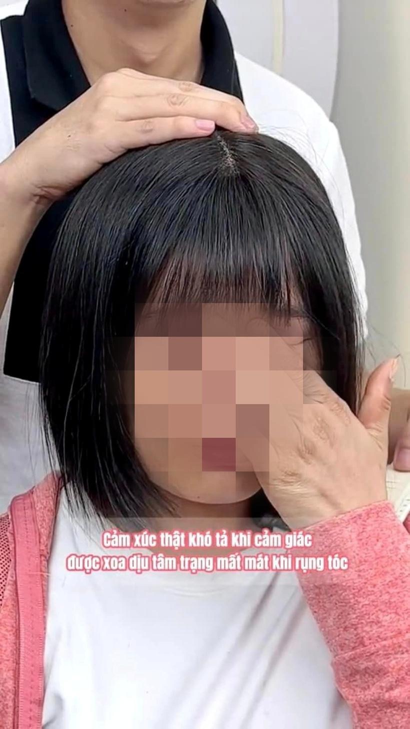 Phản ứng của những bệnh nhân K được 1900 Hair Salon tặng tóc-3