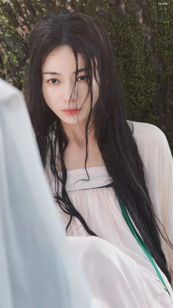 Nữ chính phim Việt chỉ biết khóc than-1