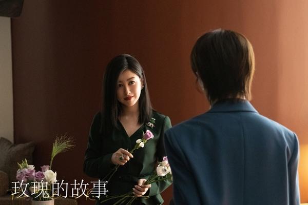 Mỹ nhân 8 lần lọt top đẹp nhất thế giới: Siêu giàu từ phim tới đời, Lưu Diệc Phi cũng phải kém cạnh-5