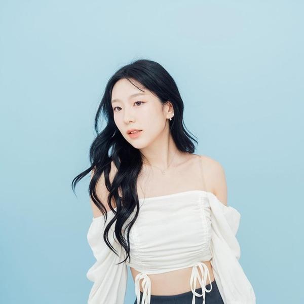 Bóc trần luật ngầm gây sốc ở Kbiz khiến nữ ca sĩ có vẻ ngoài như thiên thần phải bỏ nghề-3