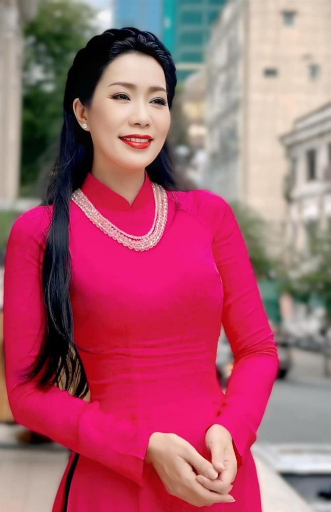 Nữ hoàng nội y U60 khiến Ngọc Trinh cũng phải dè chừng, dù đã là mẹ 2 con nhưng sắc vóc vẫn đẹp hút hồn!-2